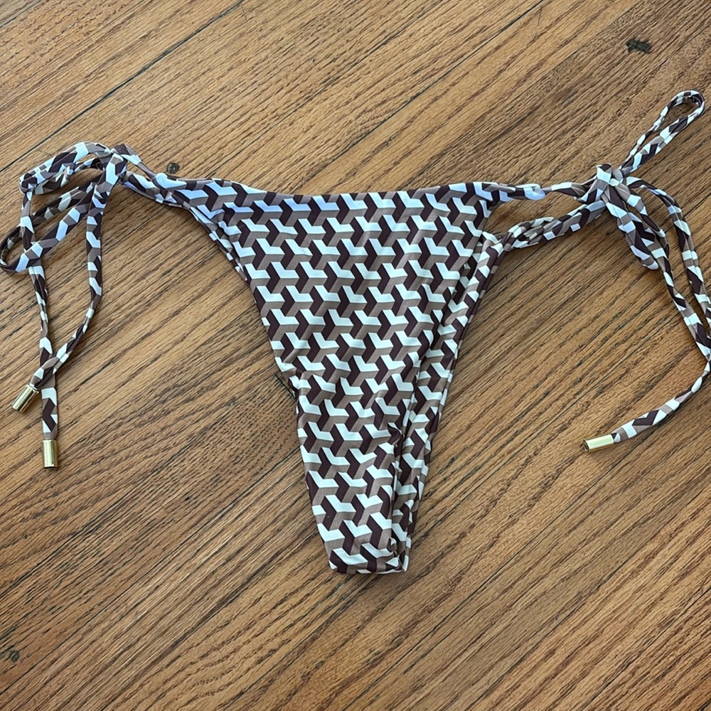 Monday swim husk geo print bottoms